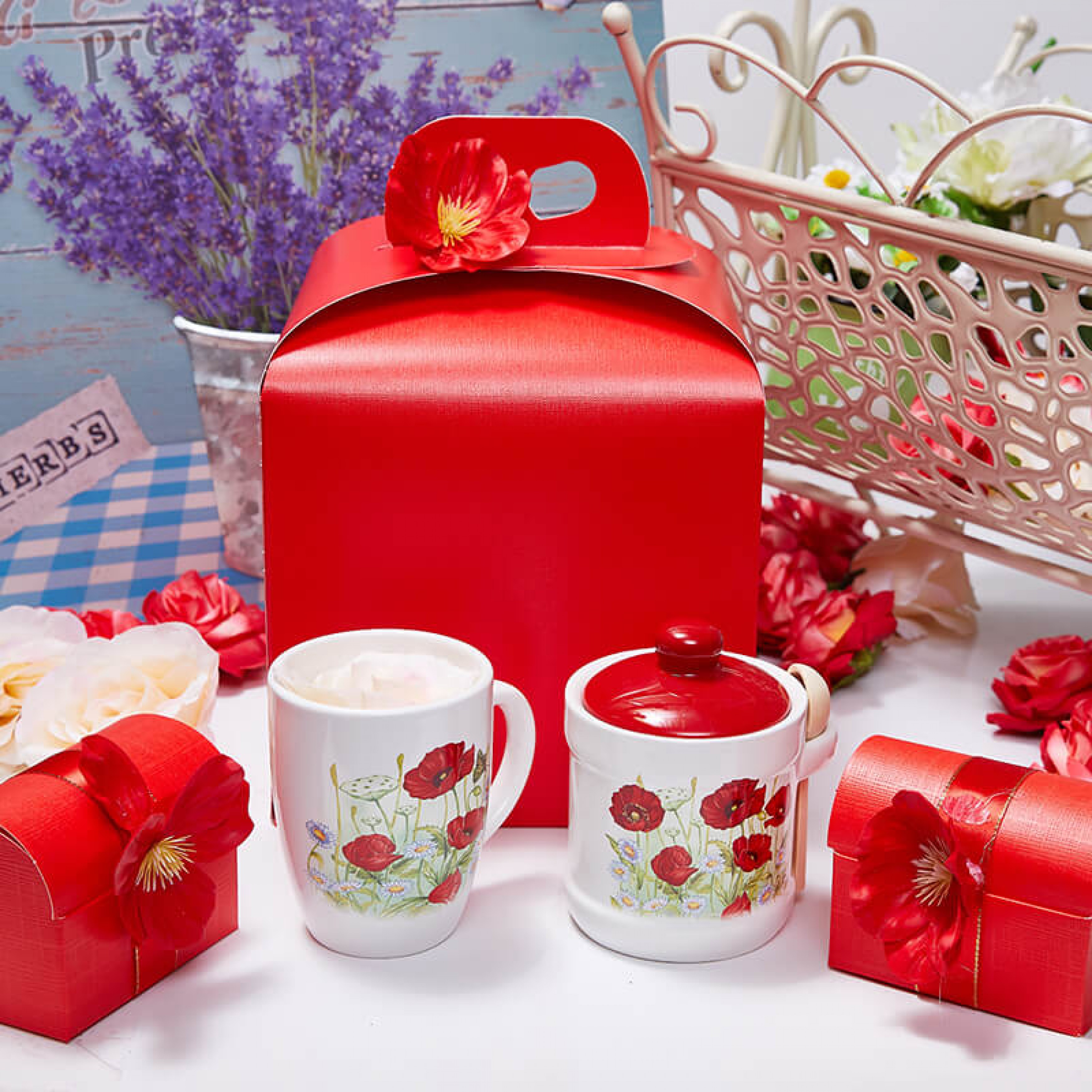 Подарочный набор «Красные маки»