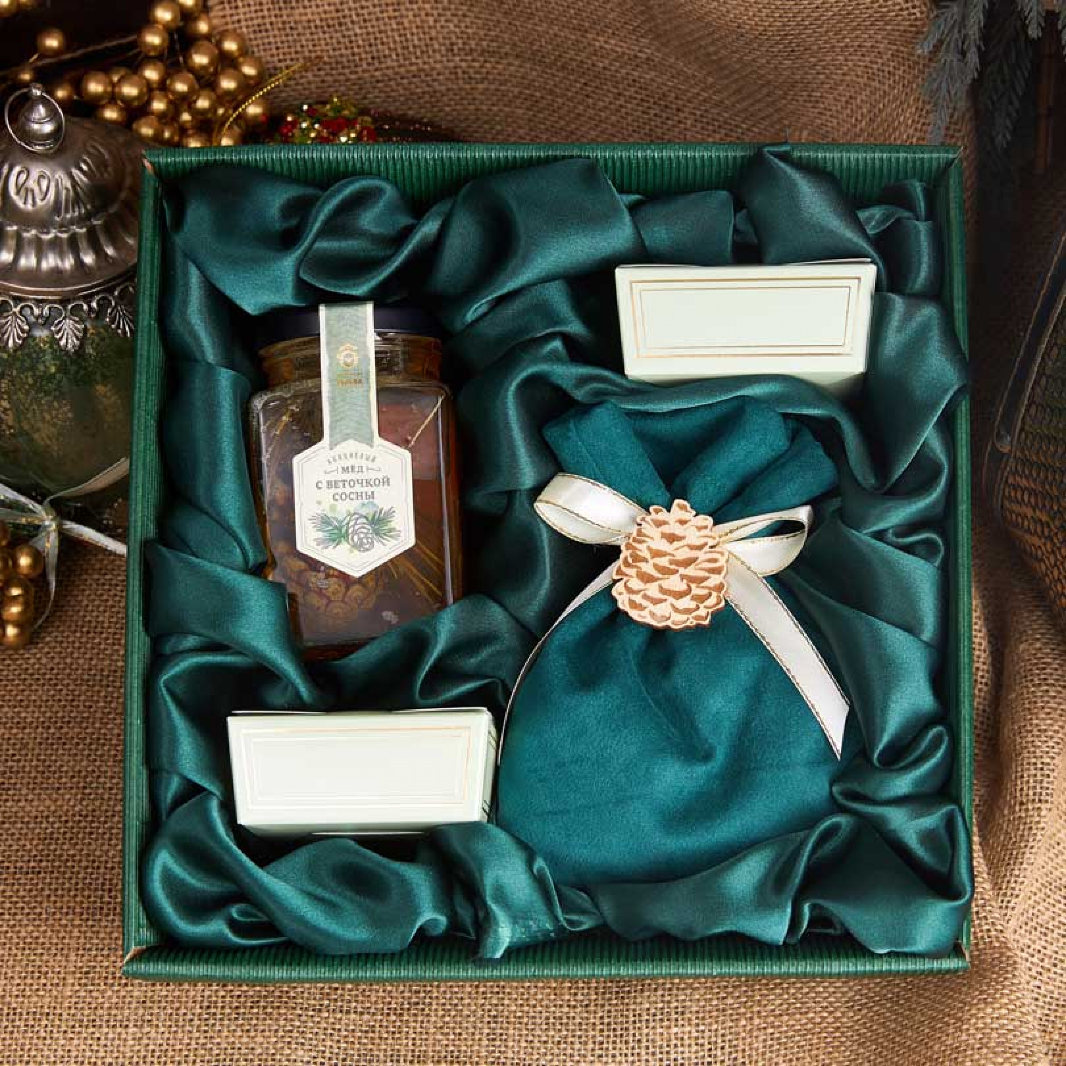 Подарочный набор «Веточка хвои»