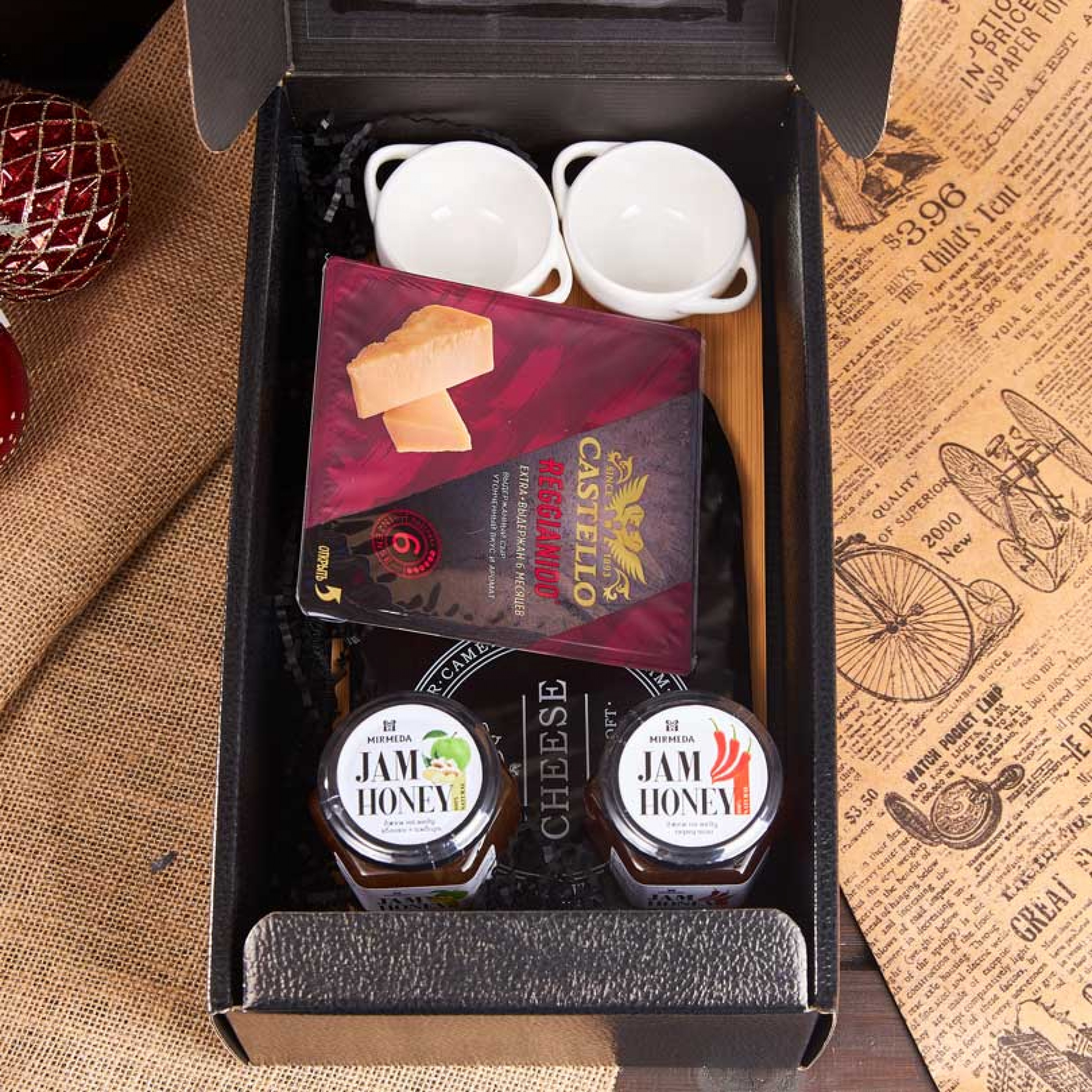Подарочный набор «Сыр и конфитюр»