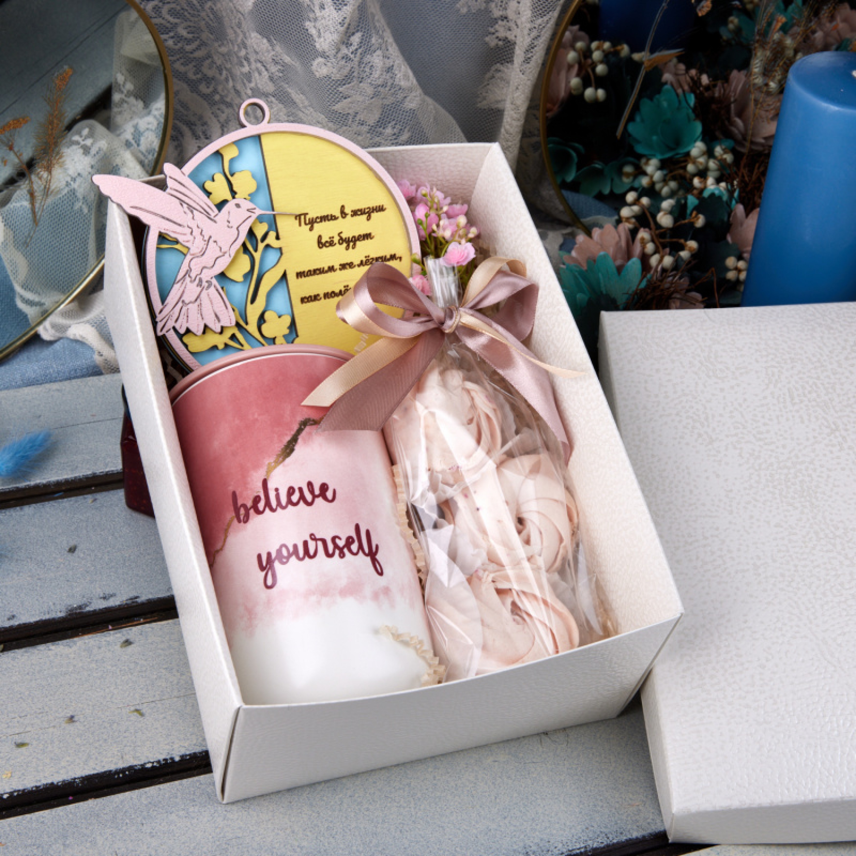 ПОДАРОЧНЫЙ НАБОР «ЗЕФИРНЫЕ РОЗЫ»