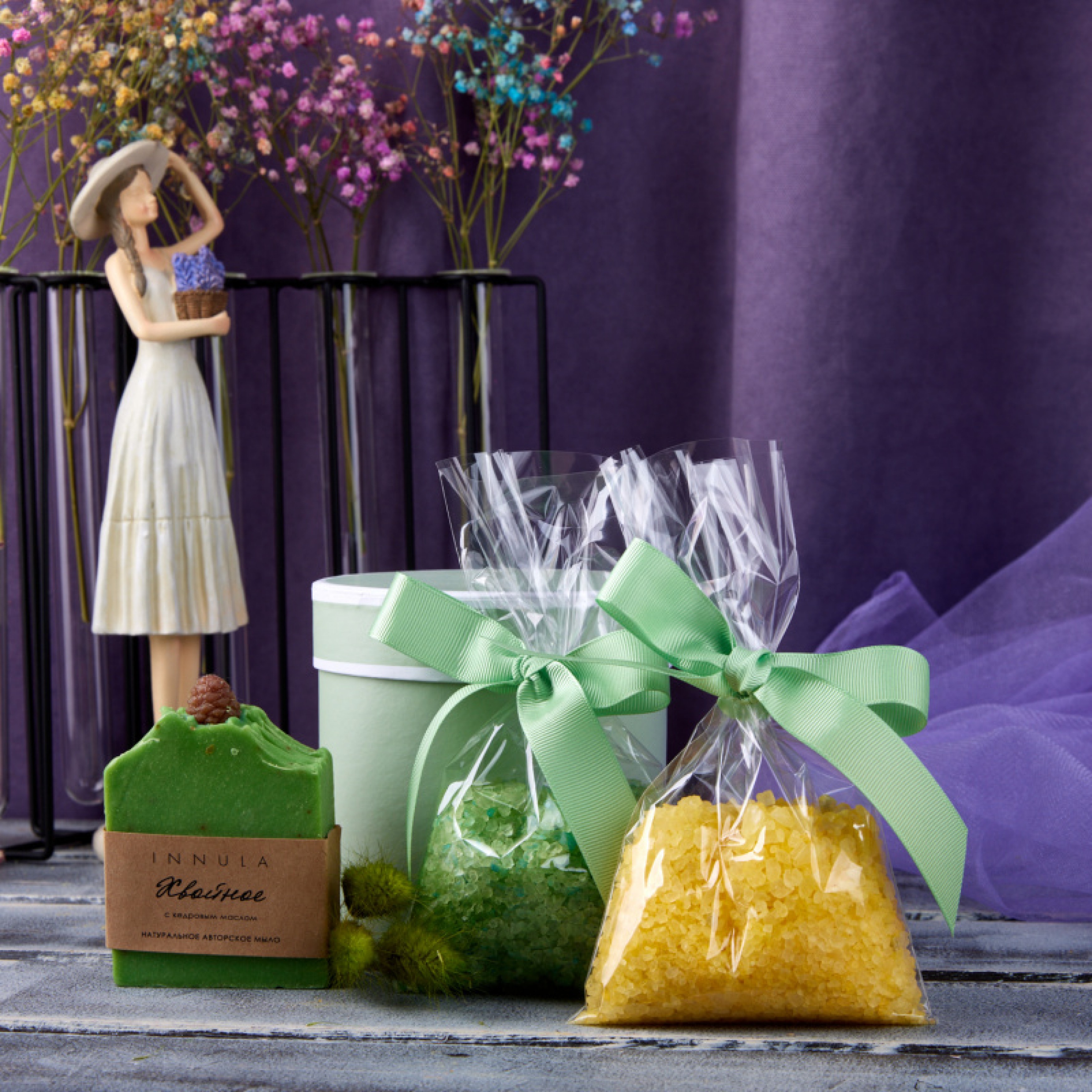 ПОДАРОЧНЫЙ НАБОР «СВЕЖЕСТЬ»
