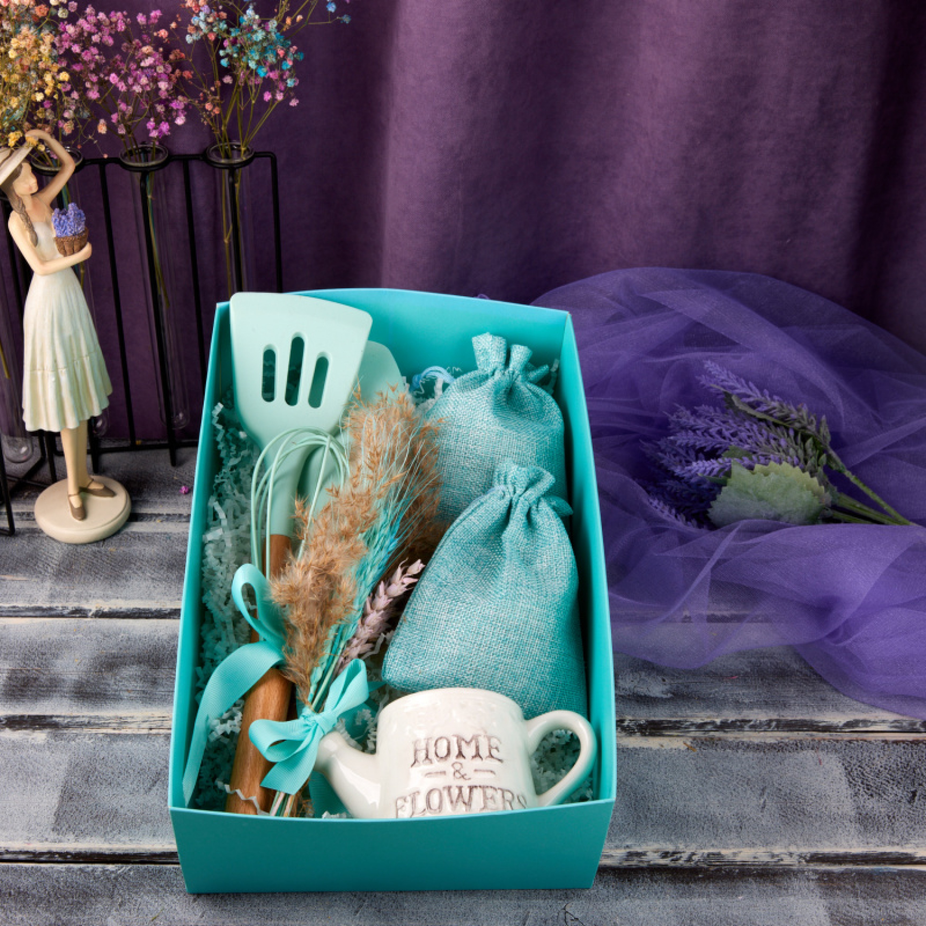 ПОДАРОЧНЫЙ НАБОР «ДОМ И ЦВЕТЫ»