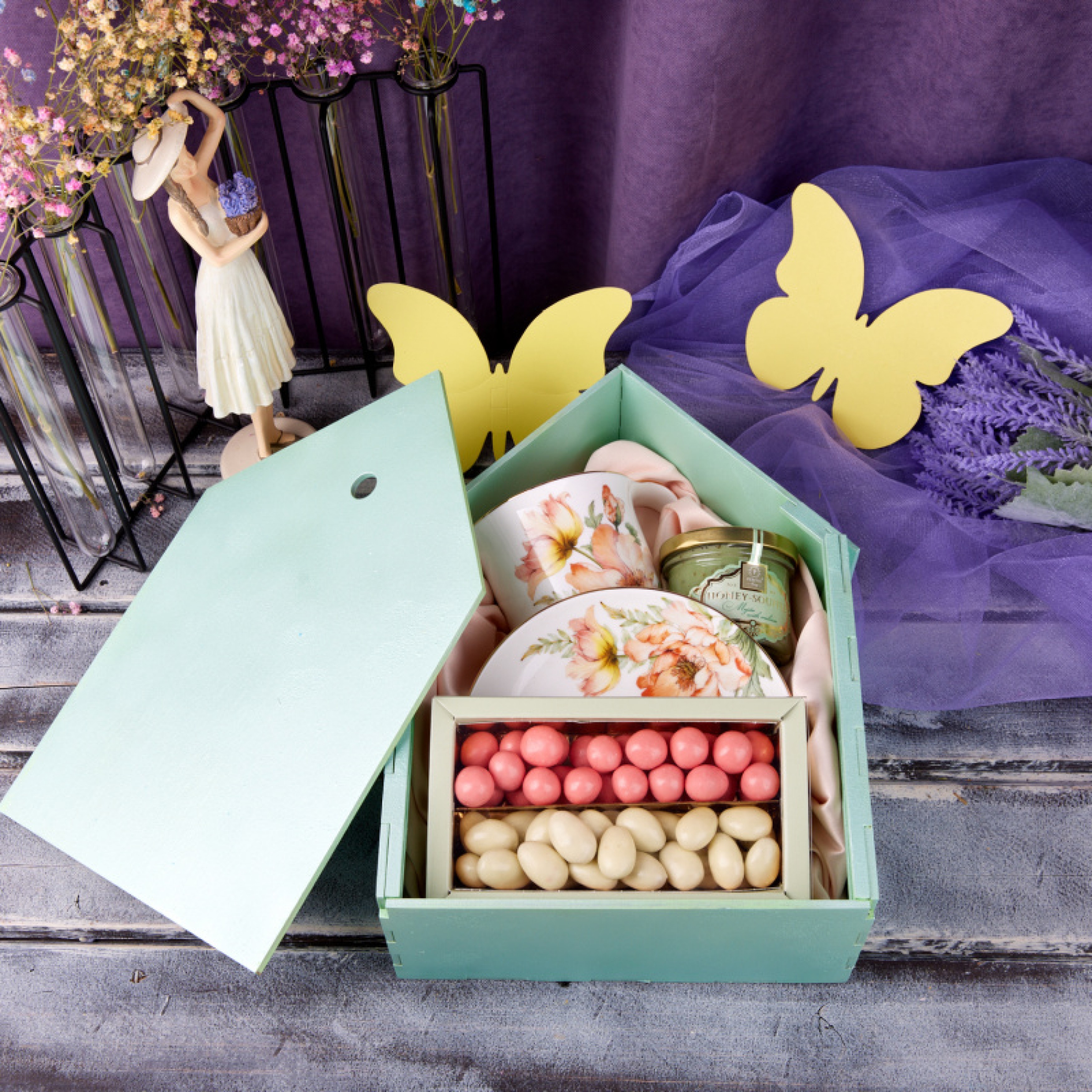 ПОДАРОЧНЫЙ НАБОР «ЦВЕТОЧНЫЙ ДОМИК»