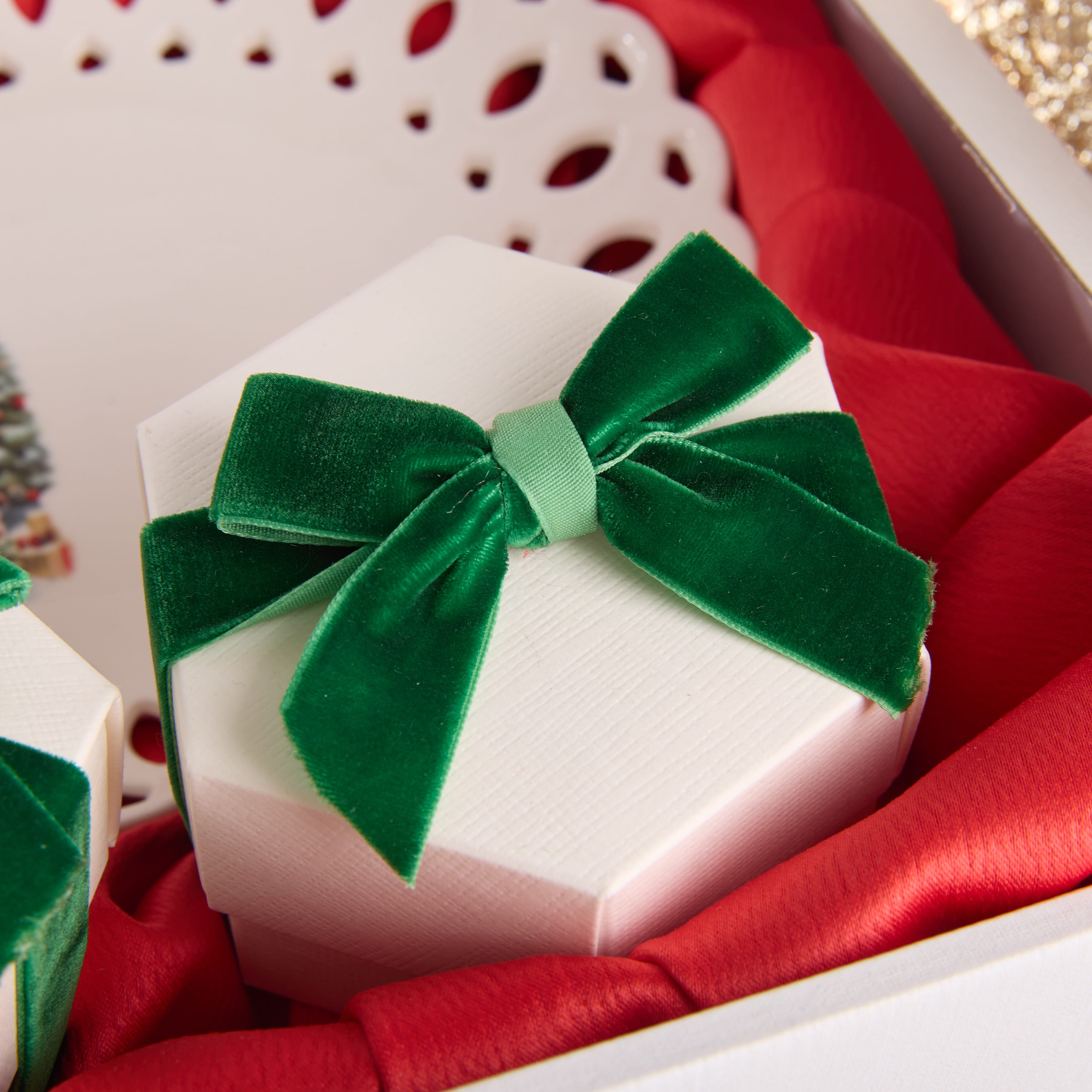 Подарочный набор "СНЕГ КРУЖИТСЯ"