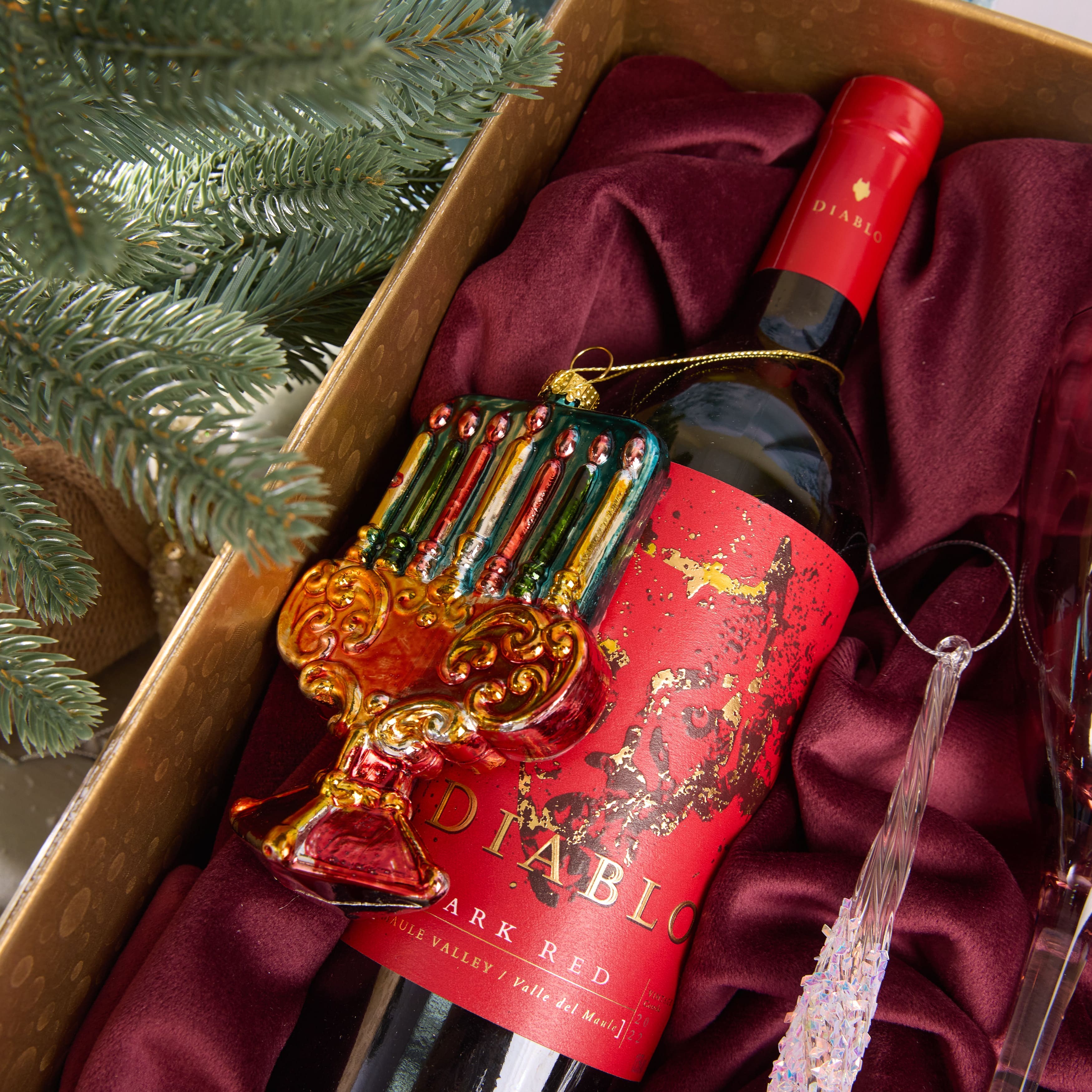 Подарочный набор "ПРАЗДНИЧНЫЕ СВЕЧИ"