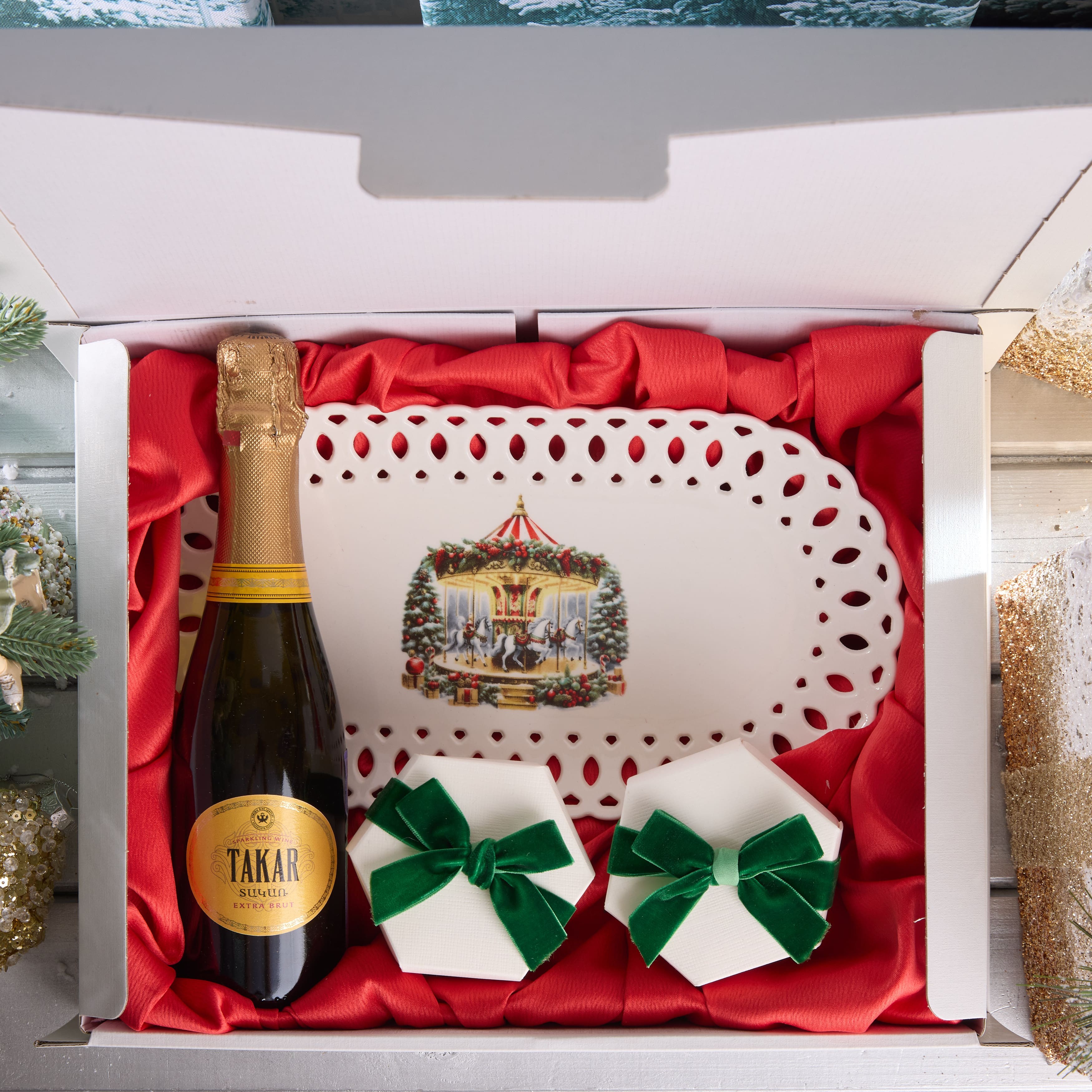 Подарочный набор "СНЕГ КРУЖИТСЯ"