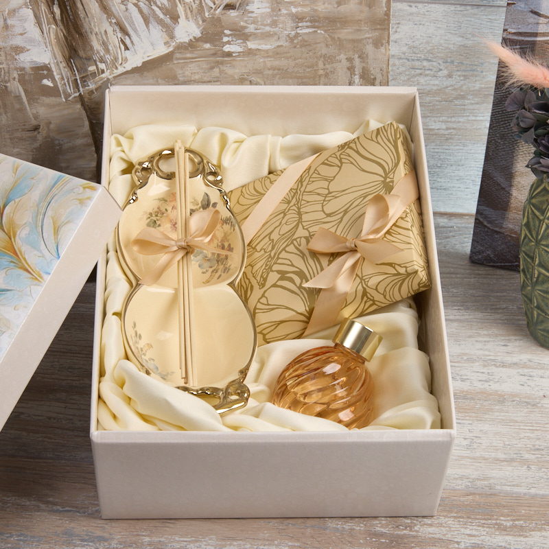 "Удивительные вензеля"-подарочный набор