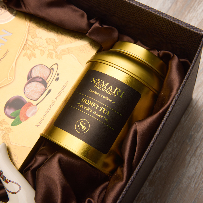 Подарочный набор "Праздничный гурман"